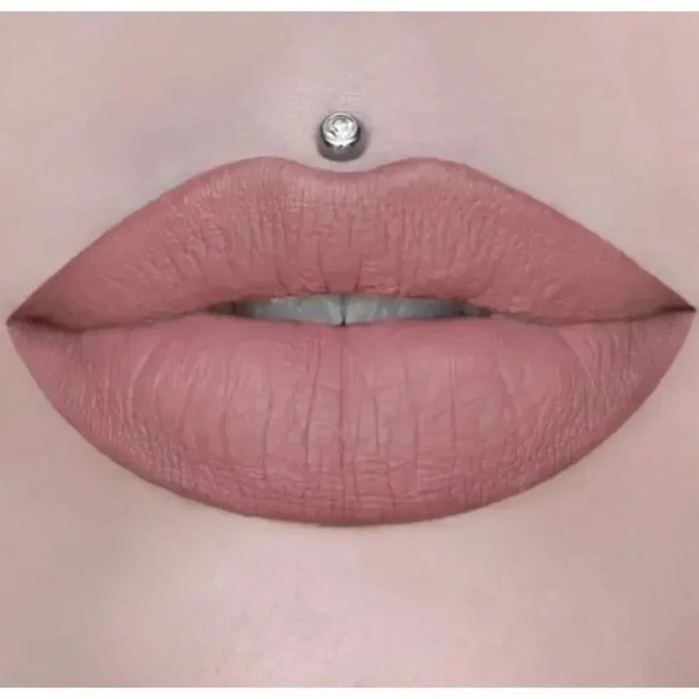 Jeffree Star Velour Liquid Matte Christmas Cookie Nude Pink Lipstick New in Box - Picture 3 of 7